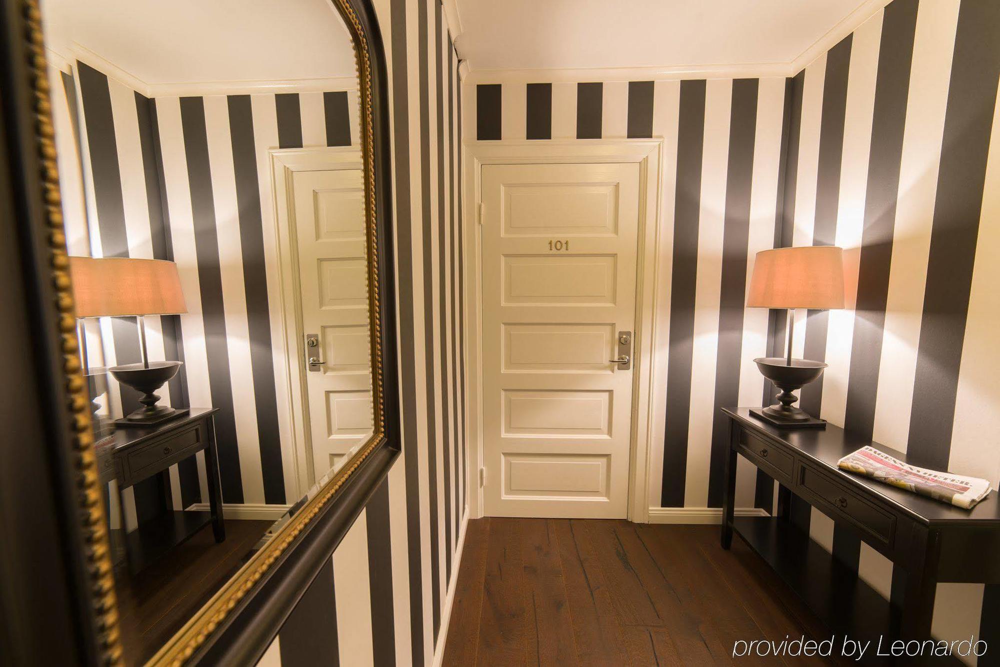 Hotell Stensborg 셸레프테오 외부 사진