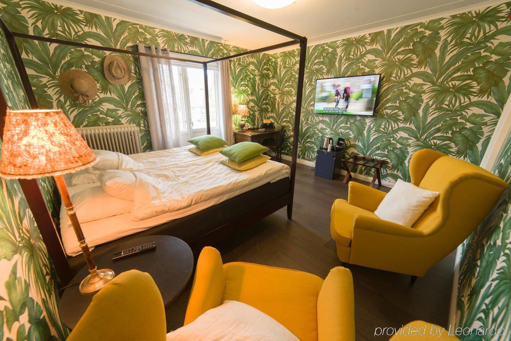 Hotell Stensborg 셸레프테오 외부 사진