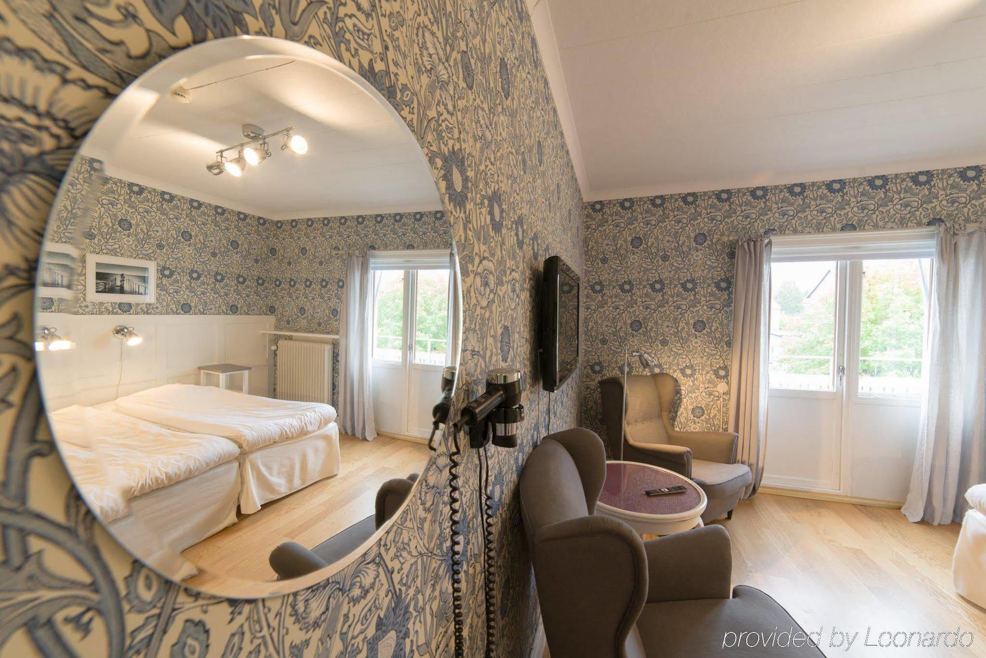 Hotell Stensborg 셸레프테오 외부 사진