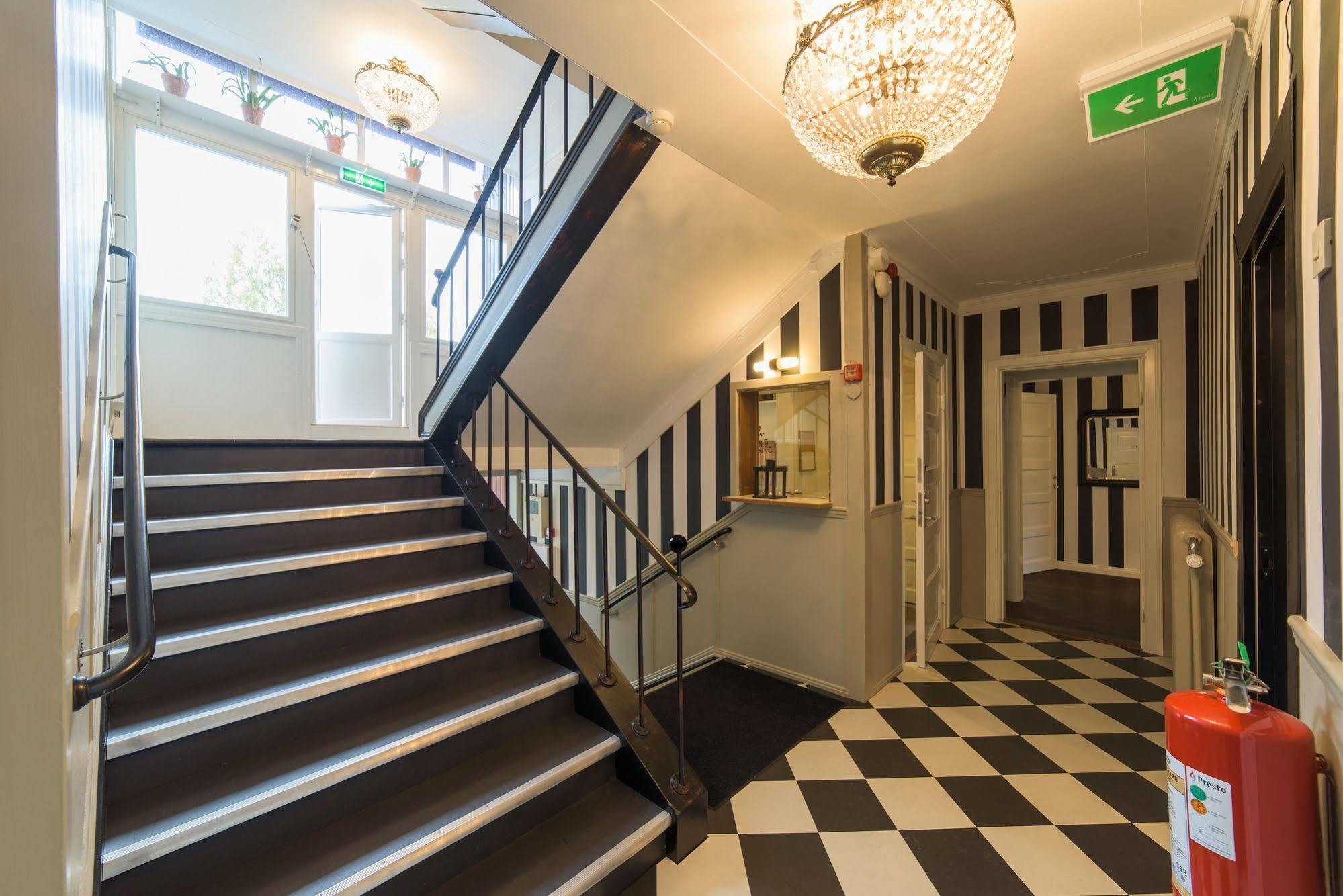 Hotell Stensborg 셸레프테오 외부 사진